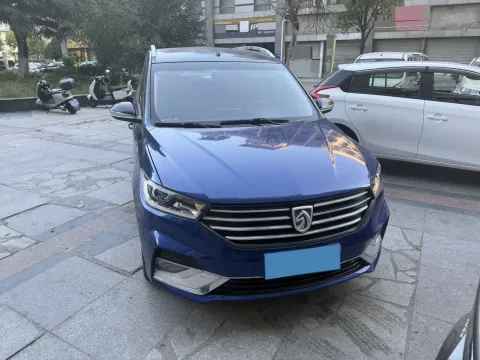 2018 BaoJun 360 1.5L 112HP L4 6MT,autocango,china used car exporter,china ev exporter,chinese used car exporter,chinese used ev exporter