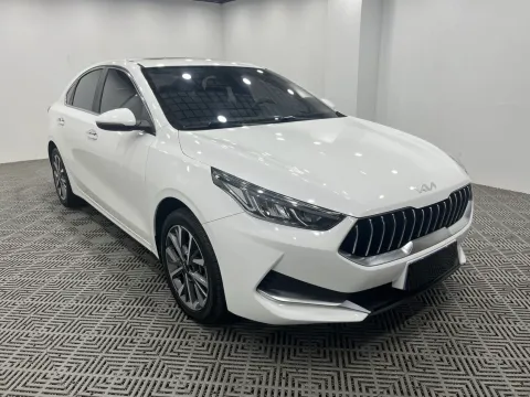 2021 Kia K3 1.5L 115HP L4 CVT