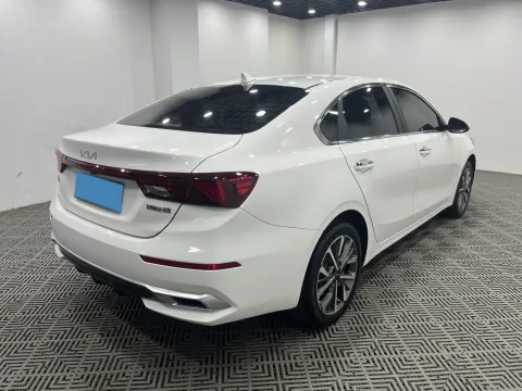 2021 Kia K3 1.5L 115HP L4 CVT