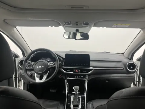 2021 Kia K3 1.5L 115HP L4 CVT