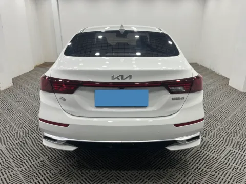 2021 Kia K3 1.5L 115HP L4 CVT
