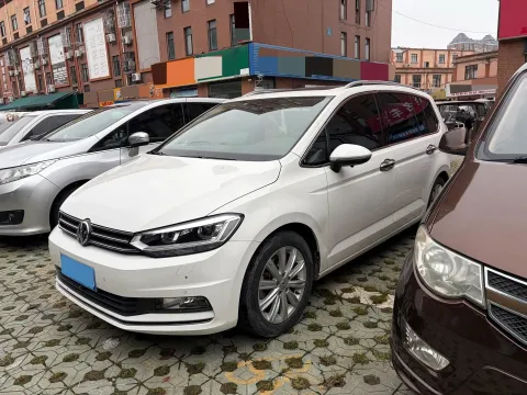 2019 BaoJun 360 1.5L 105HP L4 6MT,autocango,china used car exporter,china ev exporter,chinese used car exporter,chinese used ev exporter