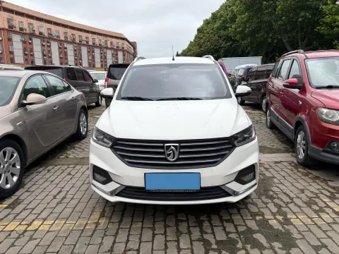 2019 BaoJun 360 1.5L 105HP L4 6MT,autocango,china used car exporter,china ev exporter,chinese used car exporter,chinese used ev exporter