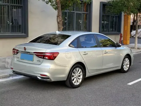 2017 Roewe i6 1.0T 125HP L3 2AT PHEV,autocango,china used car exporter,china ev exporter,chinese used car exporter,chinese used ev exporter