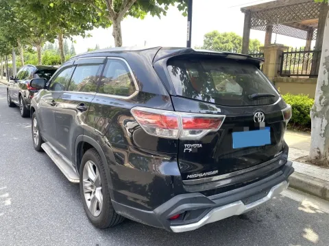 2017 Toyota Highlander 2.0T 220HP L4 6AT