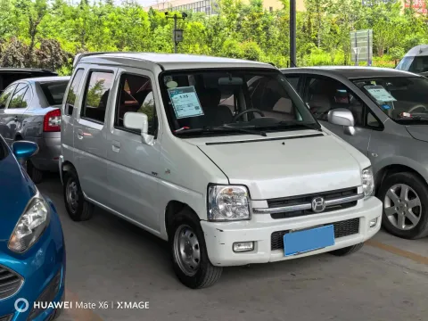 2016 Suzuki Wagon R 1.4L 97HP L4 5MT