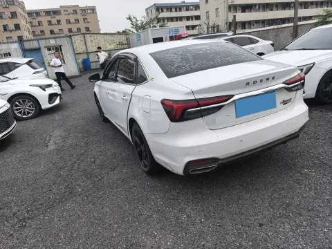 2020 Roewe i6 MAX 1.5T 169HP L4 AMT PHEV