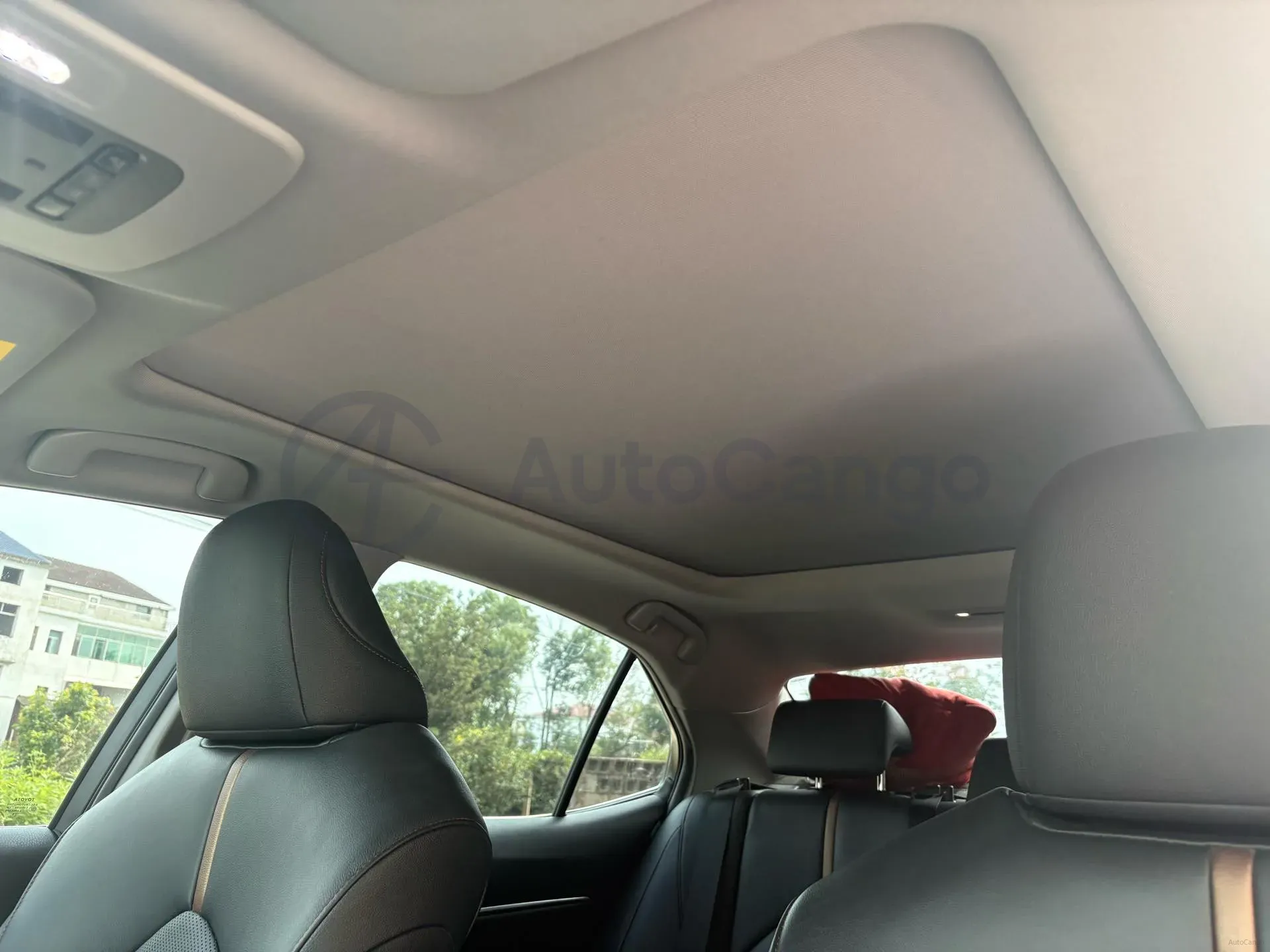 2019 Toyota Camry 2.5L 209HP L4 8AT,autocango,china used car exporter,china ev exporter,chinese used car exporter,chinese used ev exporter