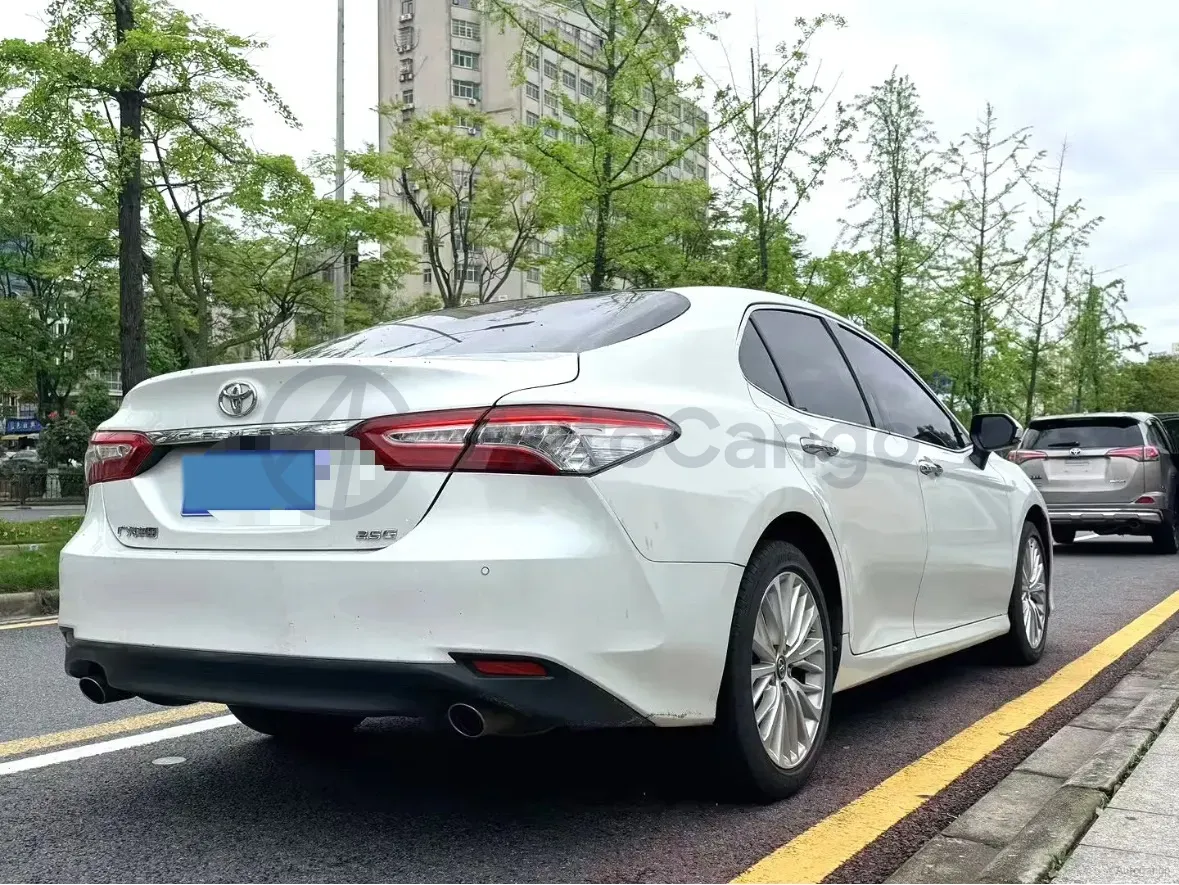 2019 Toyota Camry 2.5L 209HP L4 8AT,autocango,china used car exporter,china ev exporter,chinese used car exporter,chinese used ev exporter