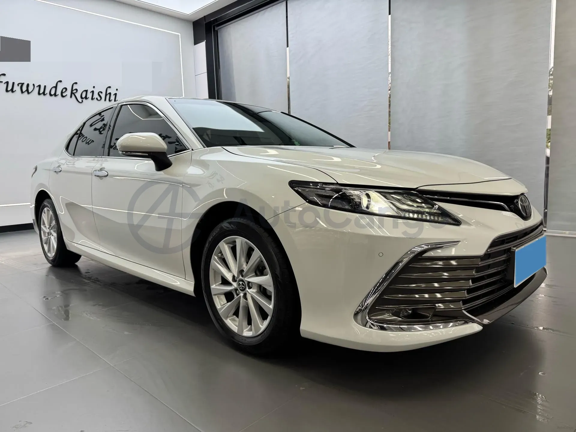 2021 Toyota Camry 2.0L 178HP L4 CVT,autocango,china used car exporter,china ev exporter,chinese used car exporter,chinese used ev exporter