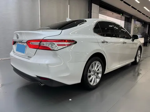 2021 Toyota Camry 2.0L 178HP L4 CVT