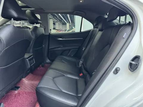 2021 Toyota Camry 2.0L 178HP L4 CVT