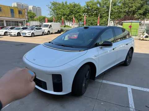 2025 Li i6 BEV,autocango,china used car exporter,china ev exporter,chinese used car exporter,chinese used ev exporter