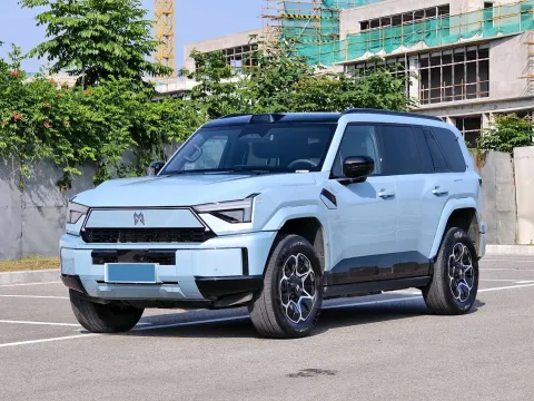 2025 M Hero WarriorM817 1.5T 197HP L4 PHEV