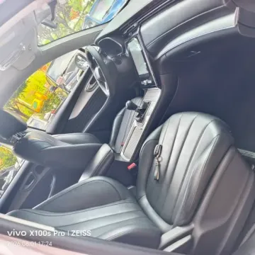2019 Roewe RX5 MAX 1.5T 173HP L4 6MT,autocango,china used car exporter,china ev exporter,chinese used car exporter,chinese used ev exporter