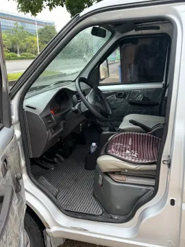 2022 WuLing RongGuang Mini Truck 1.5L 99HP L4 5MT,autocango,china used car exporter,china ev exporter,chinese used car exporter,chinese used ev exporter