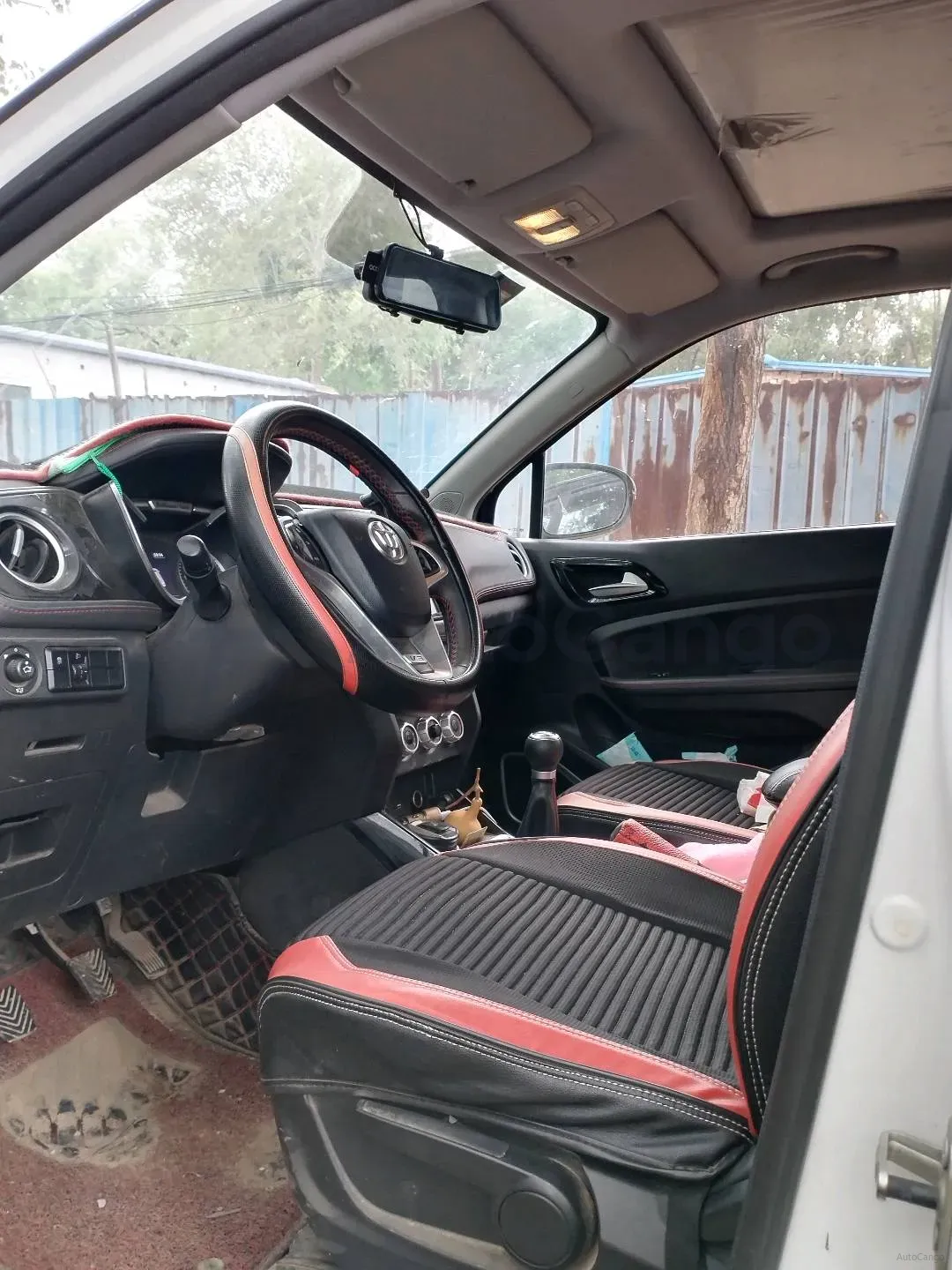 2016 Brilliance Auto V3 1.5L 112HP L4 5MT,autocango,china used car exporter,china ev exporter,chinese used car exporter,chinese used ev exporter