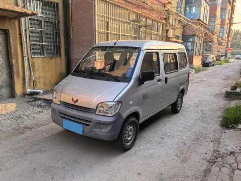 2020 WuLing ZhiGuang 1.2L 76HP L4 5MT,autocango,china used car exporter,china ev exporter,chinese used car exporter,chinese used ev exporter