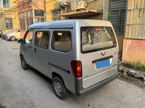 2020 WuLing ZhiGuang 1.2L 76HP L4 5MT,autocango,china used car exporter,china ev exporter,chinese used car exporter,chinese used ev exporter