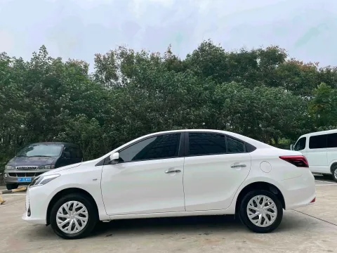 2022 Toyota Vios 1.5L 112HP L4 CVT