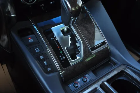 2020 Toyota Alphard 2.5L 117HP L4 E-CVT Hybrid