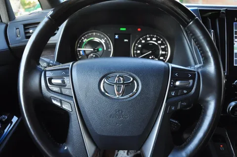 2020 Toyota Alphard 2.5L 117HP L4 E-CVT Hybrid