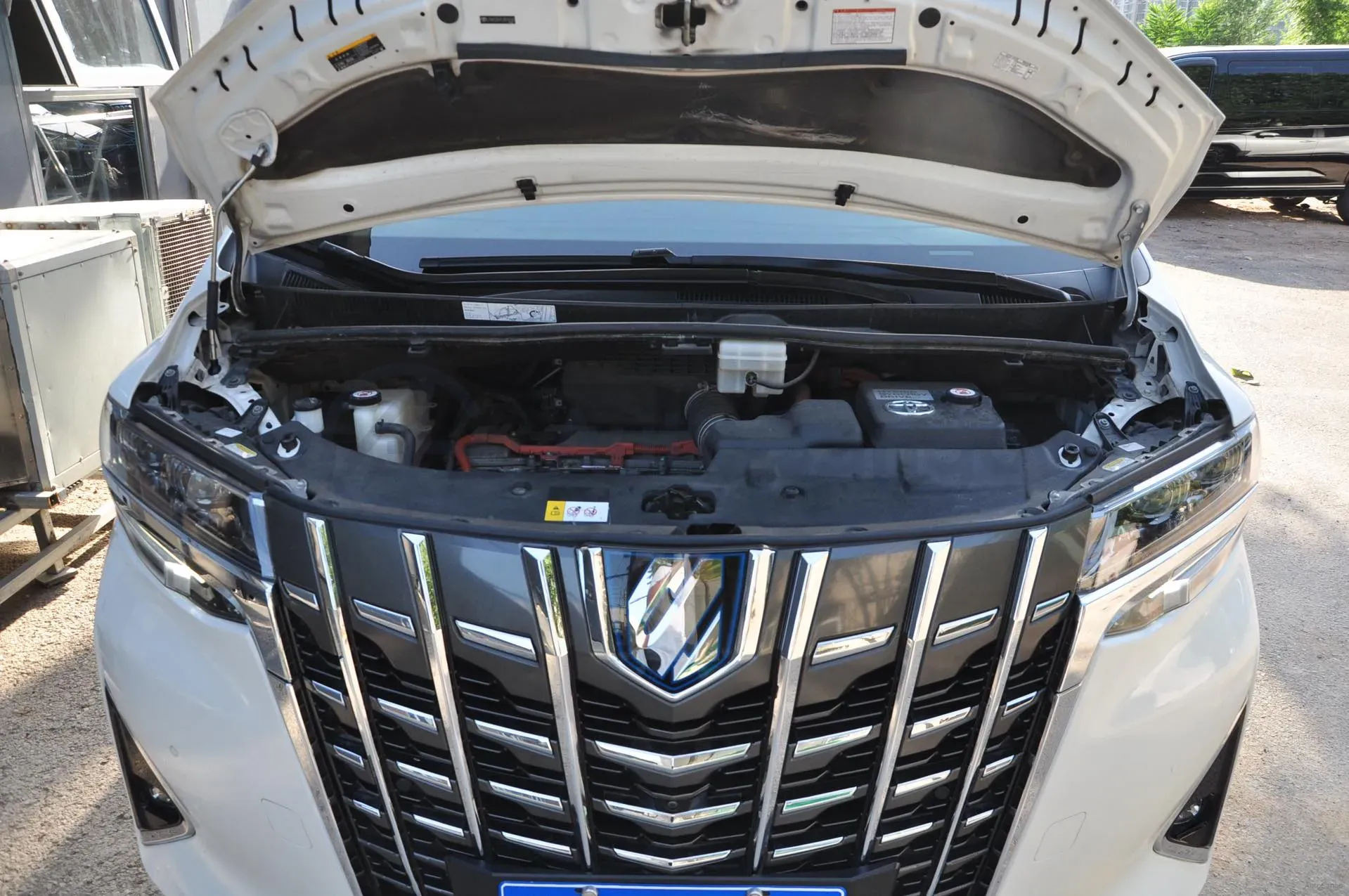 2020 Toyota Alphard 2.5L 117HP L4 E-CVT Hybrid,autocango,china used car exporter,china ev exporter,chinese used car exporter,chinese used ev exporter