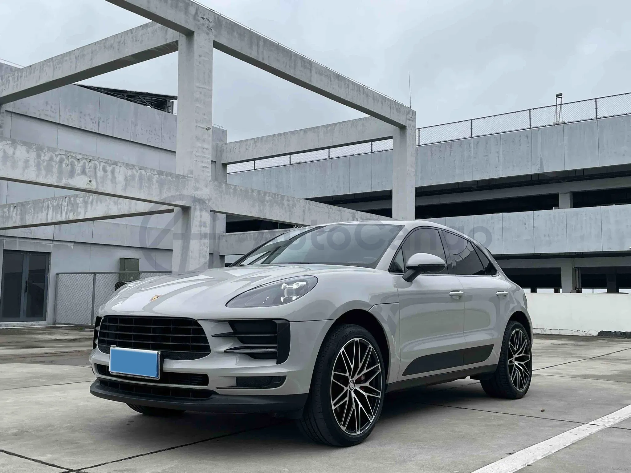 2021 Porsche Macan 2.0T 252HP L4 7DCT,autocango,china used car exporter,china ev exporter,chinese used car exporter,chinese used ev exporter