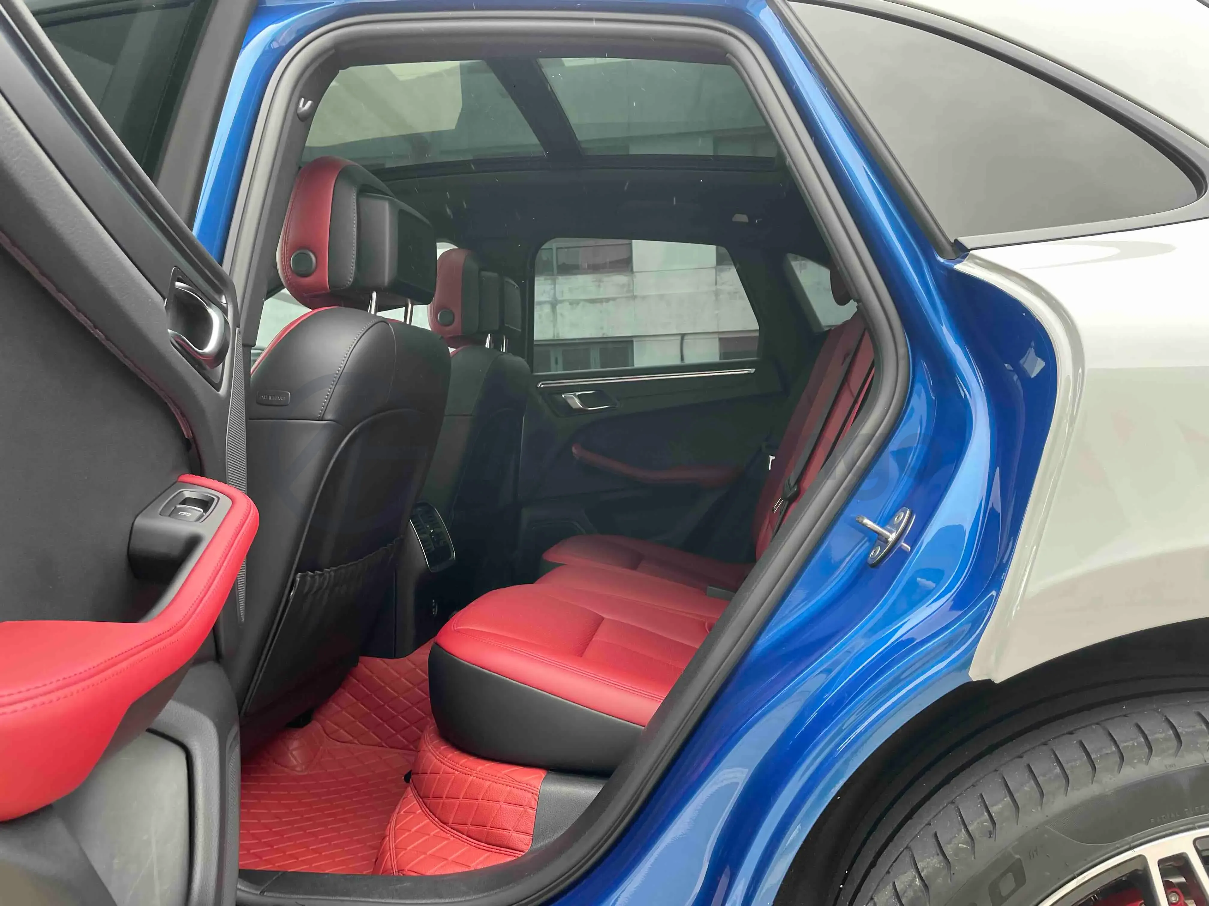 2021 Porsche Macan 2.0T 252HP L4 7DCT,autocango,china used car exporter,china ev exporter,chinese used car exporter,chinese used ev exporter