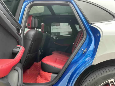 2021 Porsche Macan 2.0T 252HP L4 7DCT