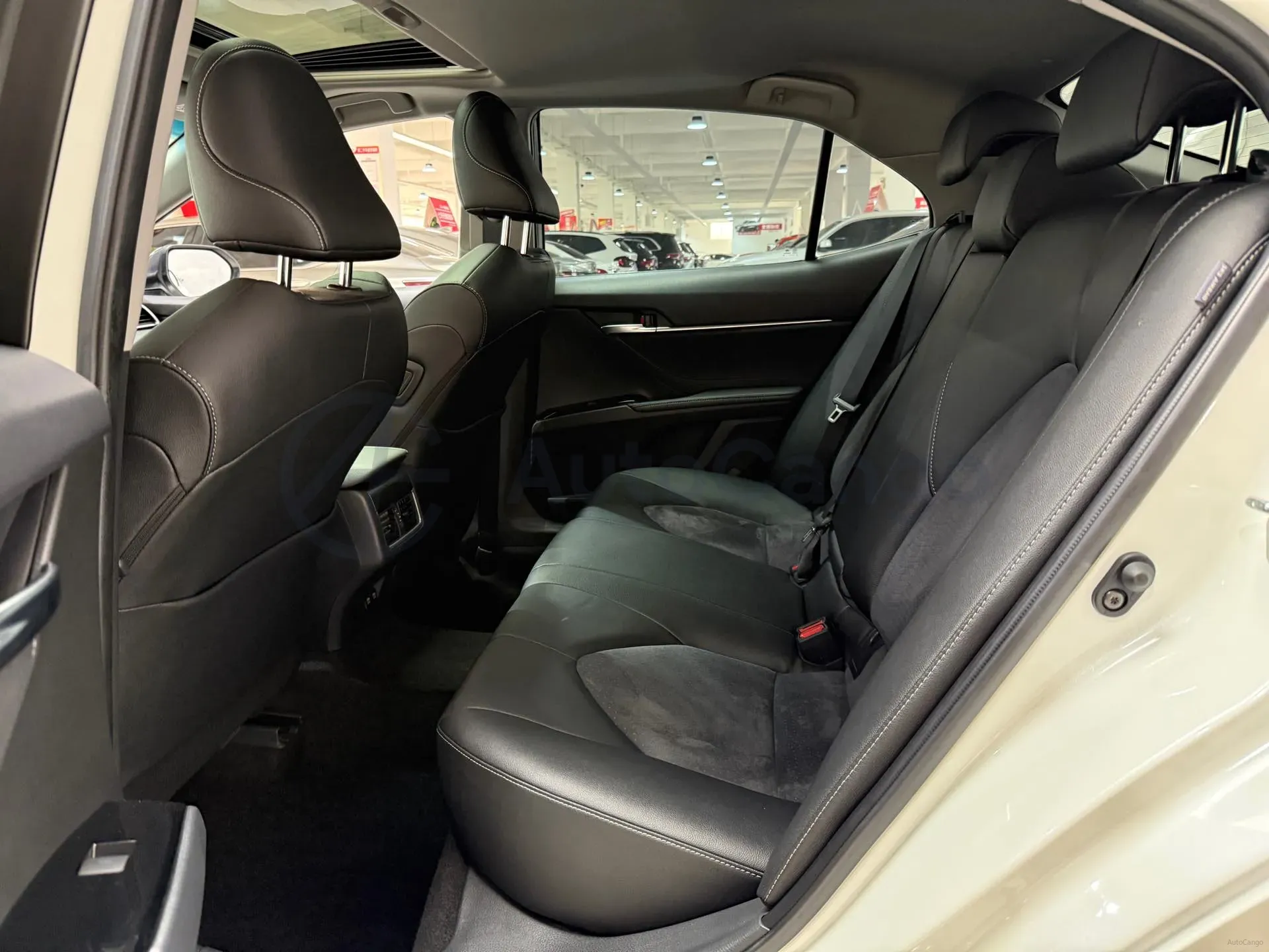2021 Toyota Camry 2.0L 178HP L4 CVT,autocango,china used car exporter,china ev exporter,chinese used car exporter,chinese used ev exporter