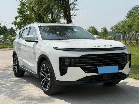 2025 Jetour X70 Plus 1.5T 184HP L4 7DCT
