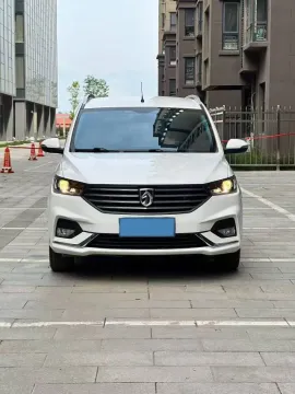 2018 BaoJun 360 1.5L 112HP L4 6MT,autocango,china used car exporter,china ev exporter,chinese used car exporter,chinese used ev exporter