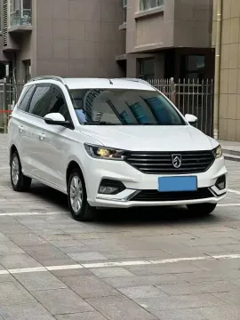 2018 BaoJun 360 1.5L 112HP L4 6MT,autocango,china used car exporter,china ev exporter,chinese used car exporter,chinese used ev exporter