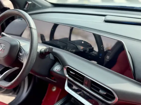 2020 ChangAn UNI-T 1.5T 180HP L4 7DCT