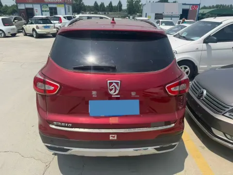 2017 BaoJun 510 1.5L 112HP L4 6MT,autocango,china used car exporter,china ev exporter,chinese used car exporter,chinese used ev exporter
