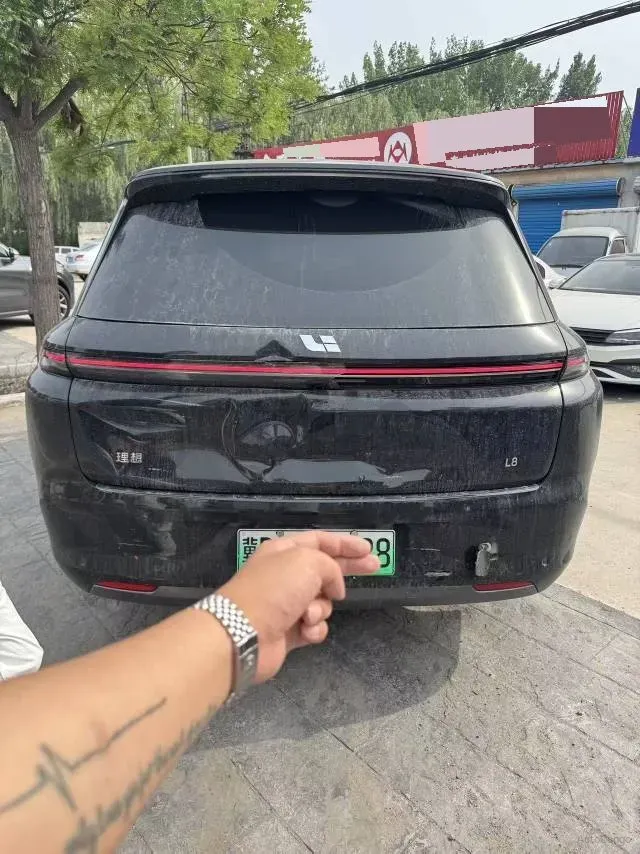 2023 Li L8 Range Extended 154HP REEV 40.9KWH,autocango,china used car exporter,china ev exporter,chinese used car exporter,chinese used ev exporter