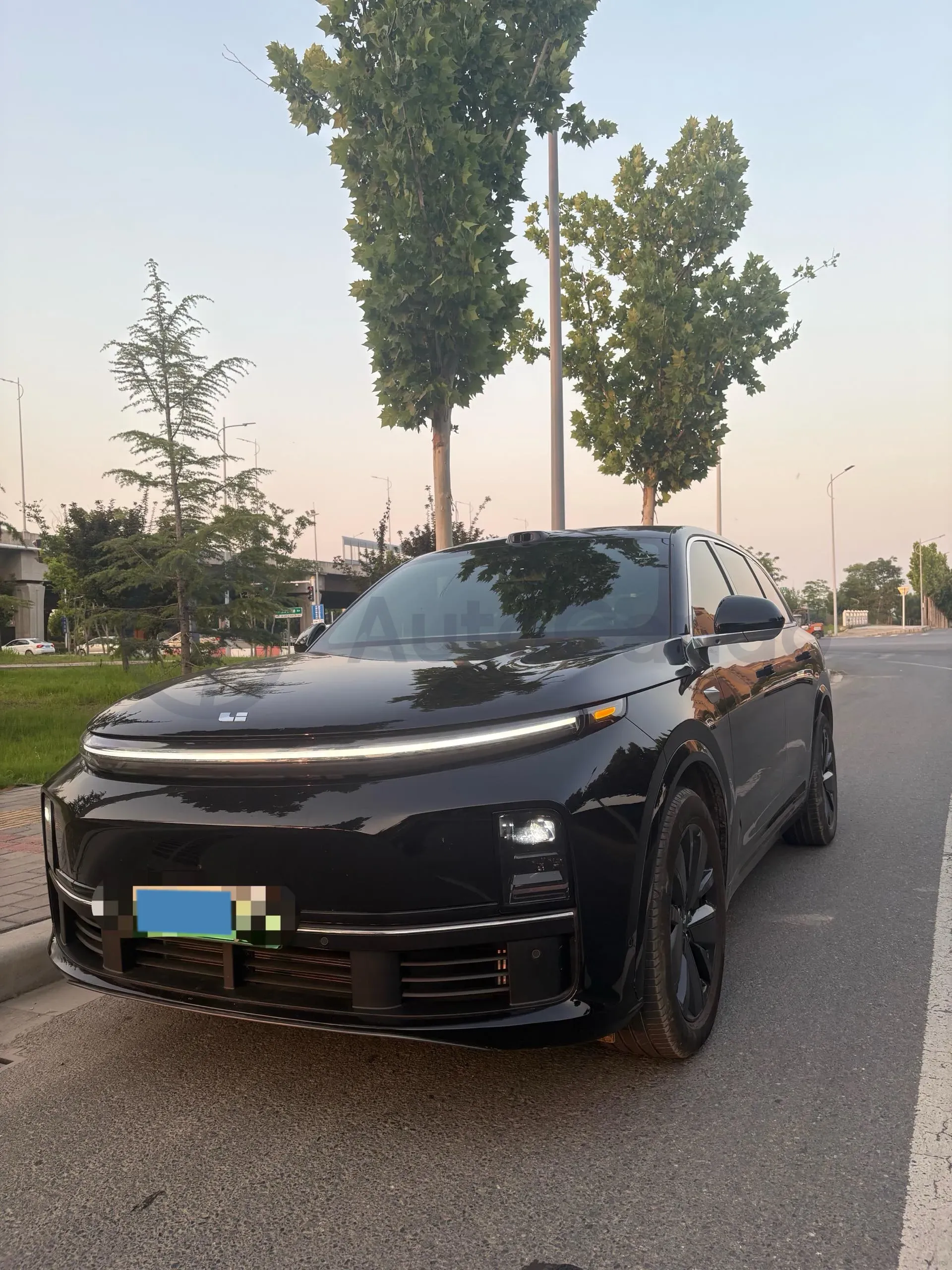 2025 Li L7 Range Extended 154HP REEV,autocango,china used car exporter,china ev exporter,chinese used car exporter,chinese used ev exporter