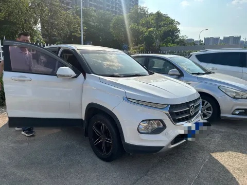 2017 BaoJun 510 1.5L 112HP L4 6MT,autocango,china used car exporter,china ev exporter,chinese used car exporter,chinese used ev exporter