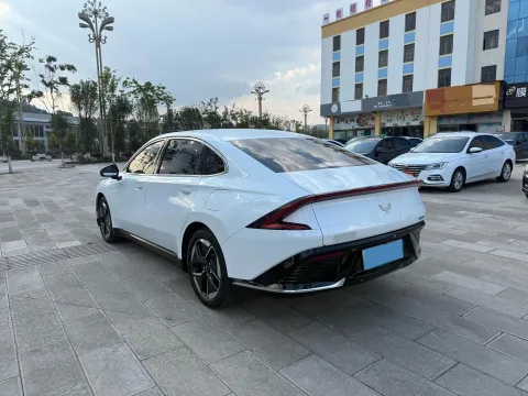 2023 WuLing XingGuang 1.5L 106HP L4 E-CVT PHEV 20.5KWH,autocango,china used car exporter,china ev exporter,chinese used car exporter,chinese used ev exporter
