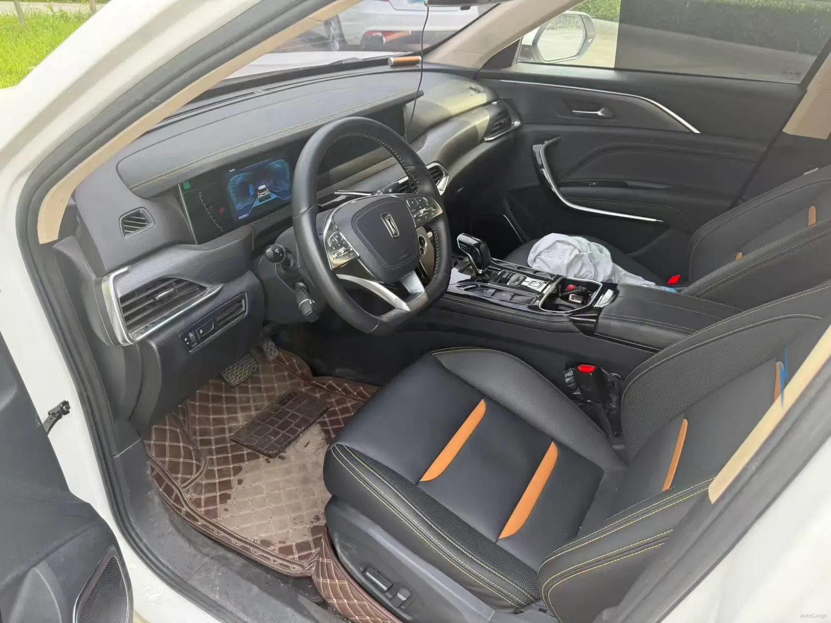 2020 Bestune T77 1.5T 169HP L4 7DCT,autocango,china used car exporter,china ev exporter,chinese used car exporter,chinese used ev exporter