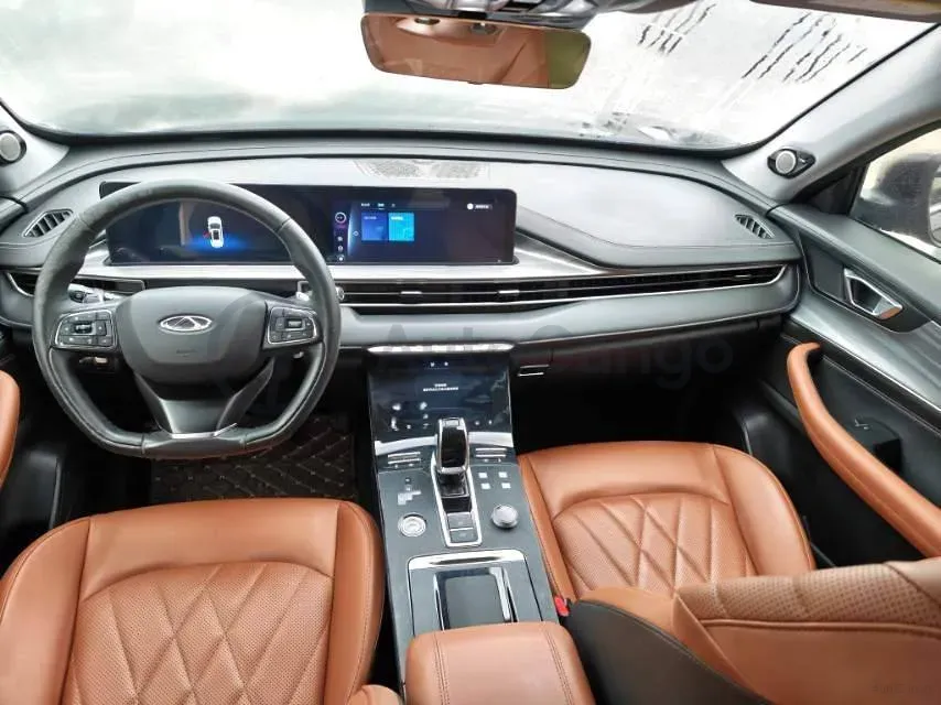 2021 Chery Tiggo 8 Plus 1.6T 197HP L4 7DCT,autocango,china used car exporter,china ev exporter,chinese used car exporter,chinese used ev exporter
