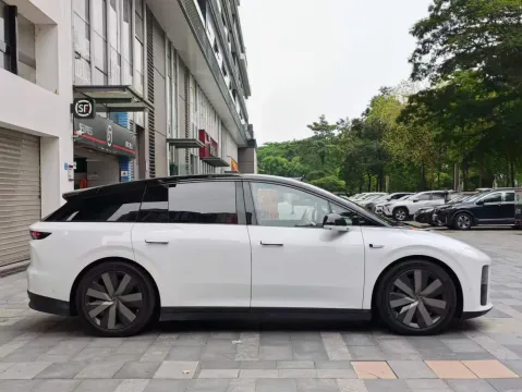 2025 Li i6 BEV,autocango,china used car exporter,china ev exporter,chinese used car exporter,chinese used ev exporter
