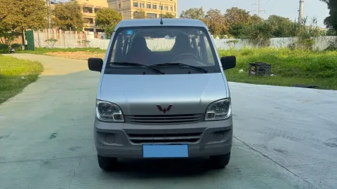 2019 WuLing ZhiGuang 1.2L 82HP L4 5MT,autocango,china used car exporter,china ev exporter,chinese used car exporter,chinese used ev exporter
