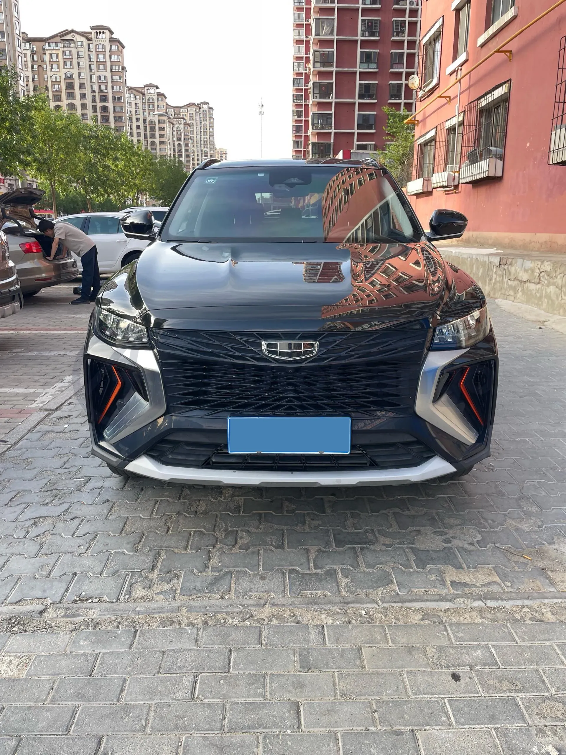 2022 Geely Azkarra 1.8T 184HP L4 7DCT,autocango,china used car exporter,china ev exporter,chinese used car exporter,chinese used ev exporter