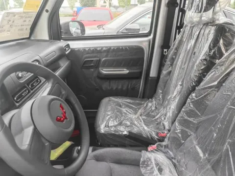2025 WuLing ZhiGuang BEV 17.7KWH,autocango,china used car exporter,china ev exporter,chinese used car exporter,chinese used ev exporter