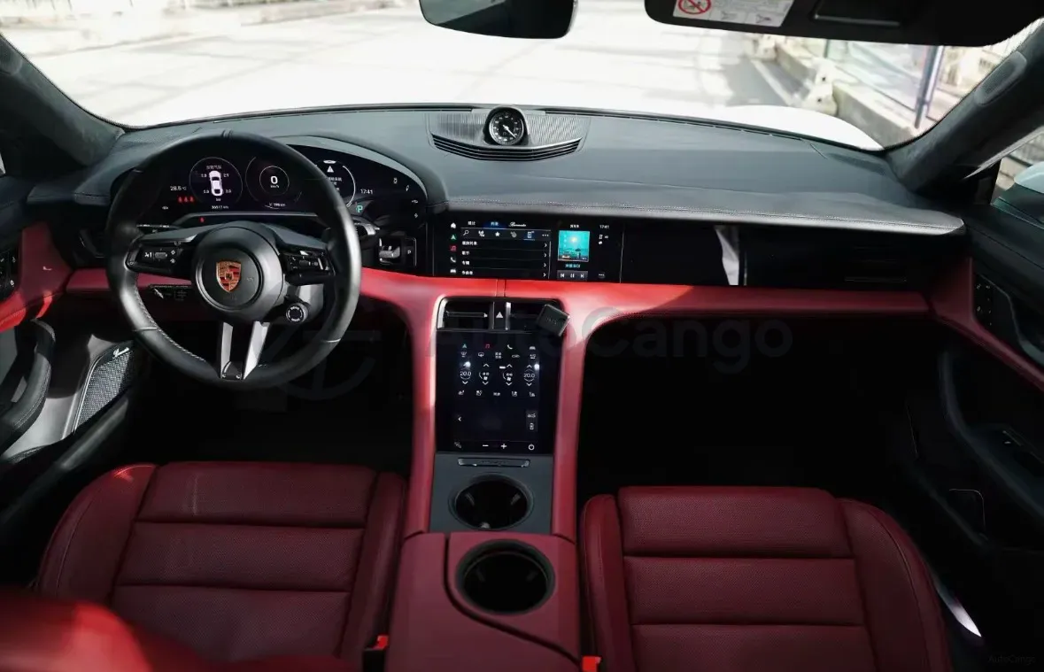 2019 Porsche Taycan 2AT BEV 93.4KWH,autocango,china used car exporter,china ev exporter,chinese used car exporter,chinese used ev exporter
