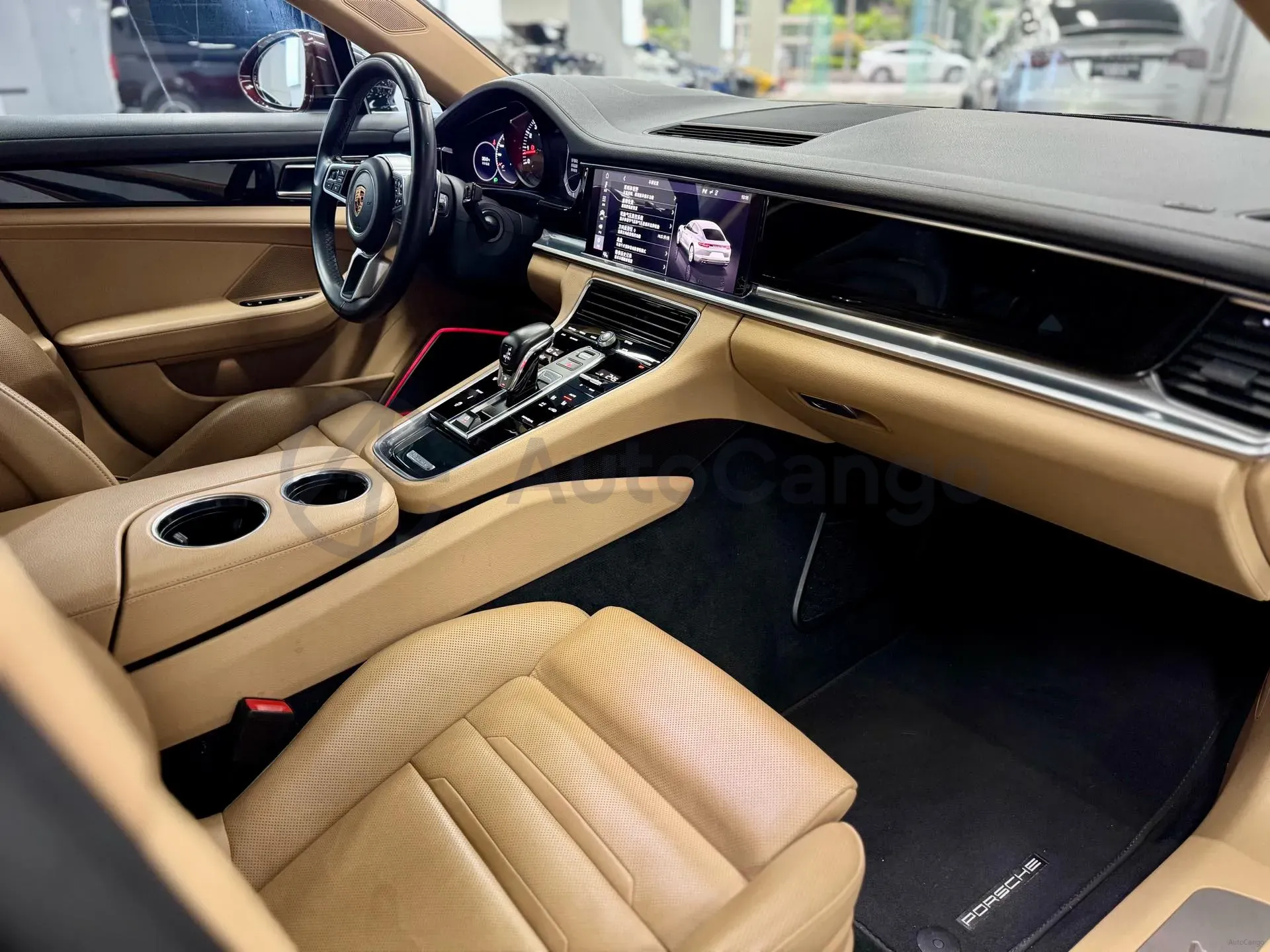 2019 Porsche Panamera 2.9T 330HP V6 8DCT,autocango,china used car exporter,china ev exporter,chinese used car exporter,chinese used ev exporter