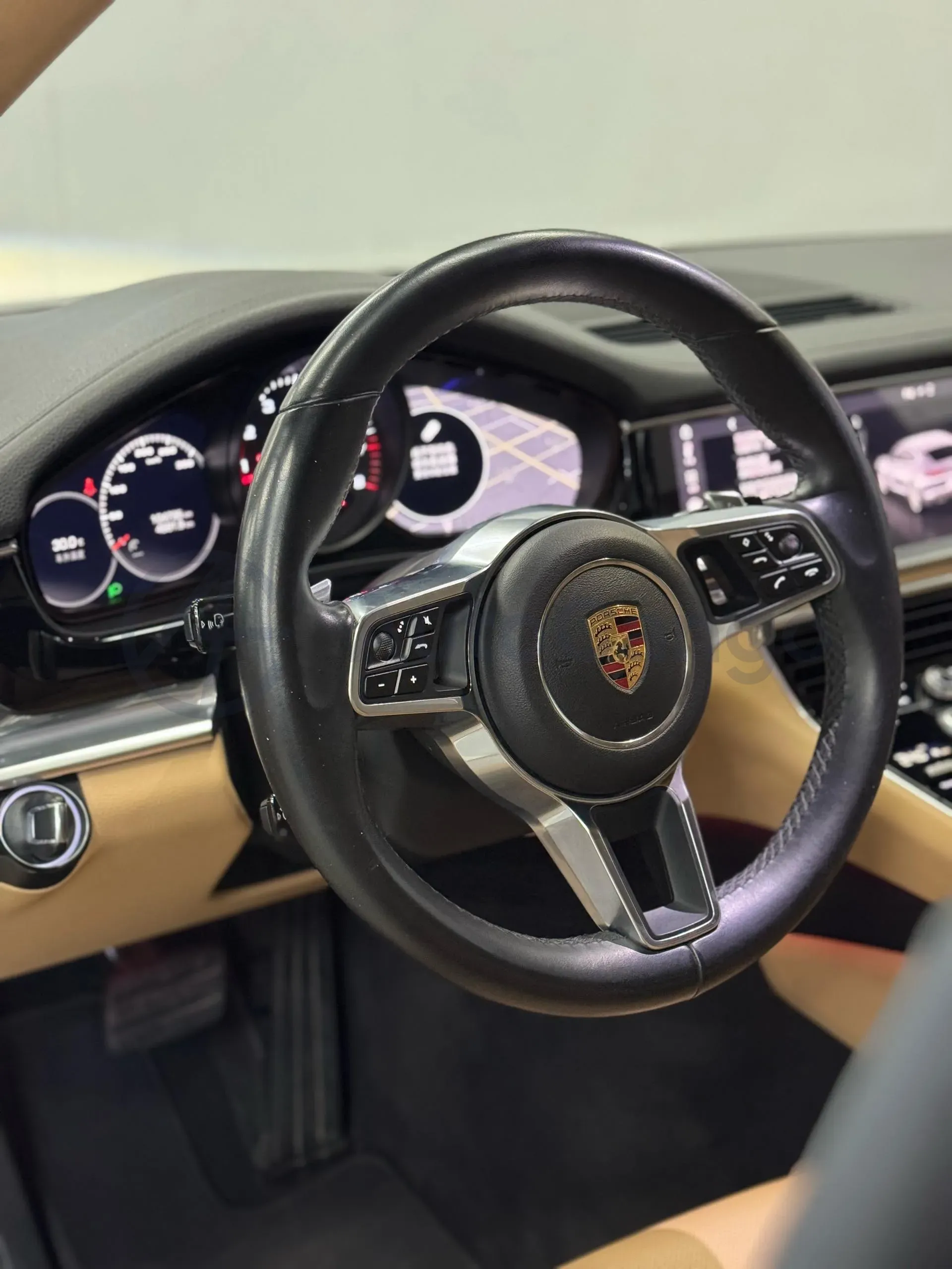 2019 Porsche Panamera 2.9T 330HP V6 8DCT,autocango,china used car exporter,china ev exporter,chinese used car exporter,chinese used ev exporter