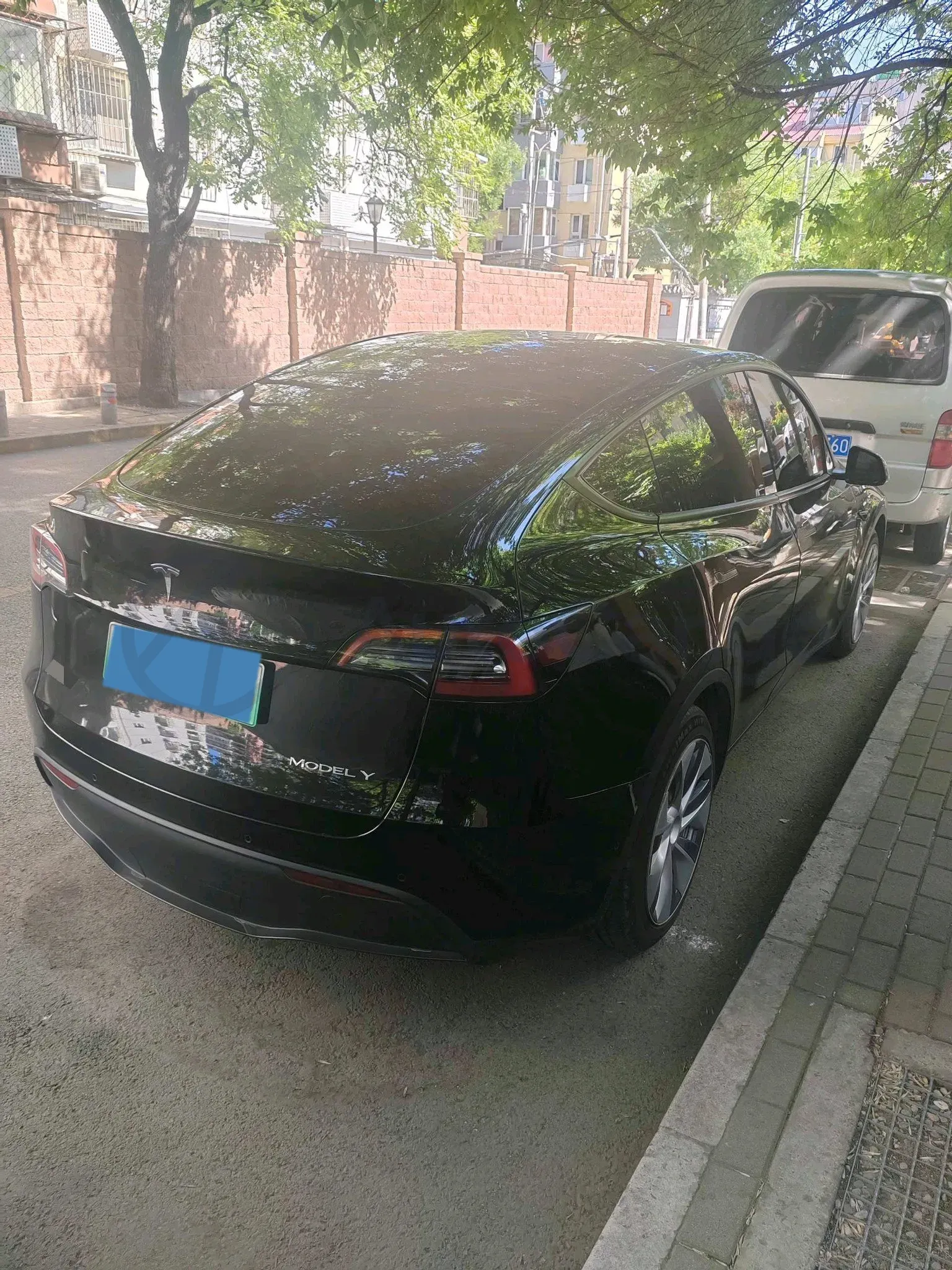 2022 Tesla Model Y BEV 60KWH,autocango,china used car exporter,china ev exporter,chinese used car exporter,chinese used ev exporter